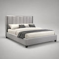 Lit double rembourré en tissu polyester gris clair avec tête de lit capitonnée 160 x 200 cm